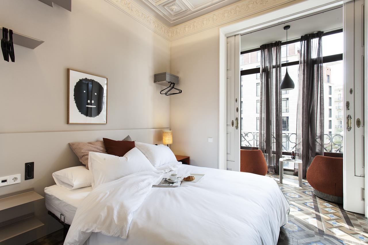 Destinationbcn - Universitat Rooms Barcelona Ngoại thất bức ảnh